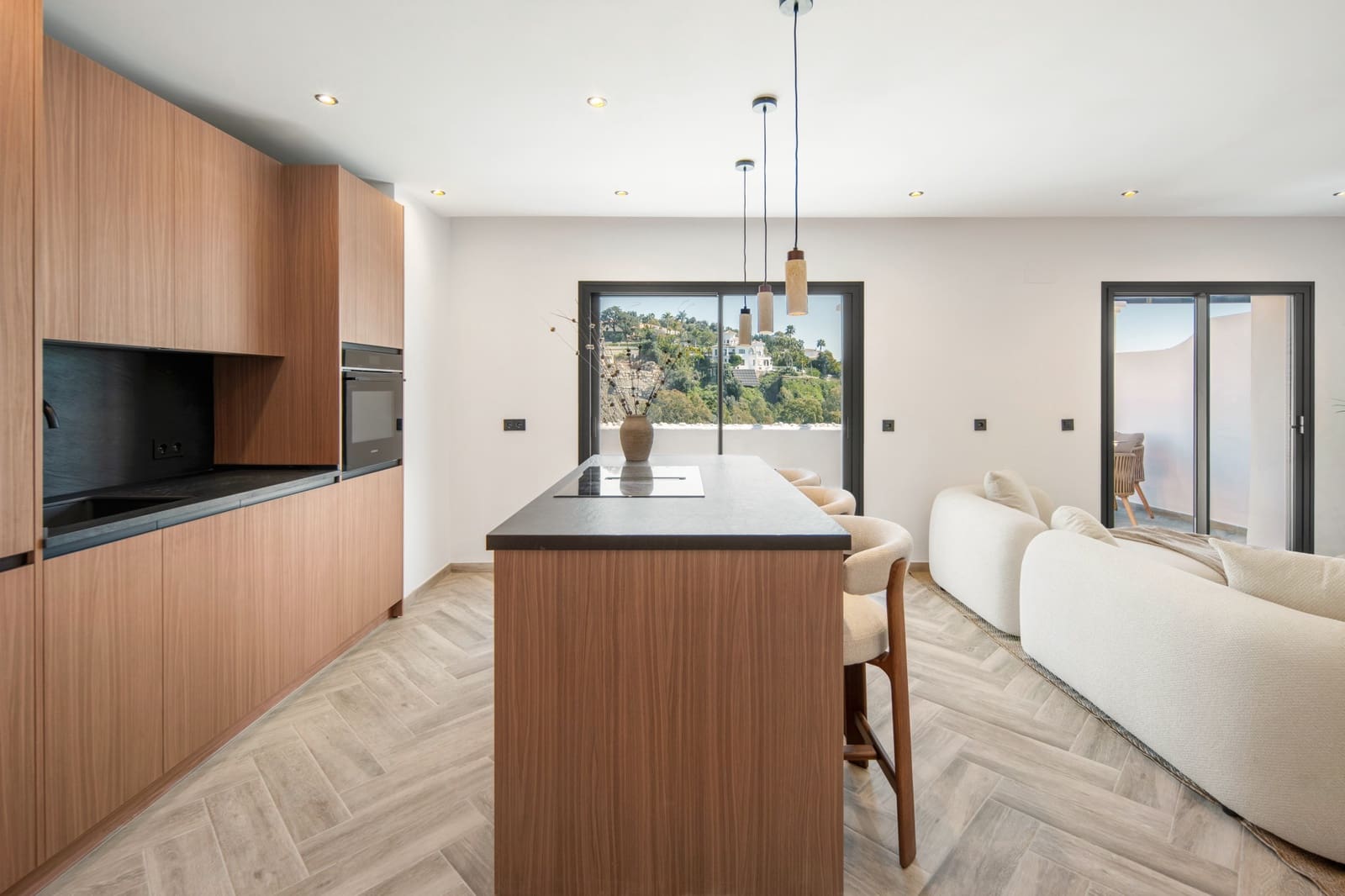 3 sovrum Takvåning till salu i La Quinta med pool garage - 920 000 € (Ref: 9644595)