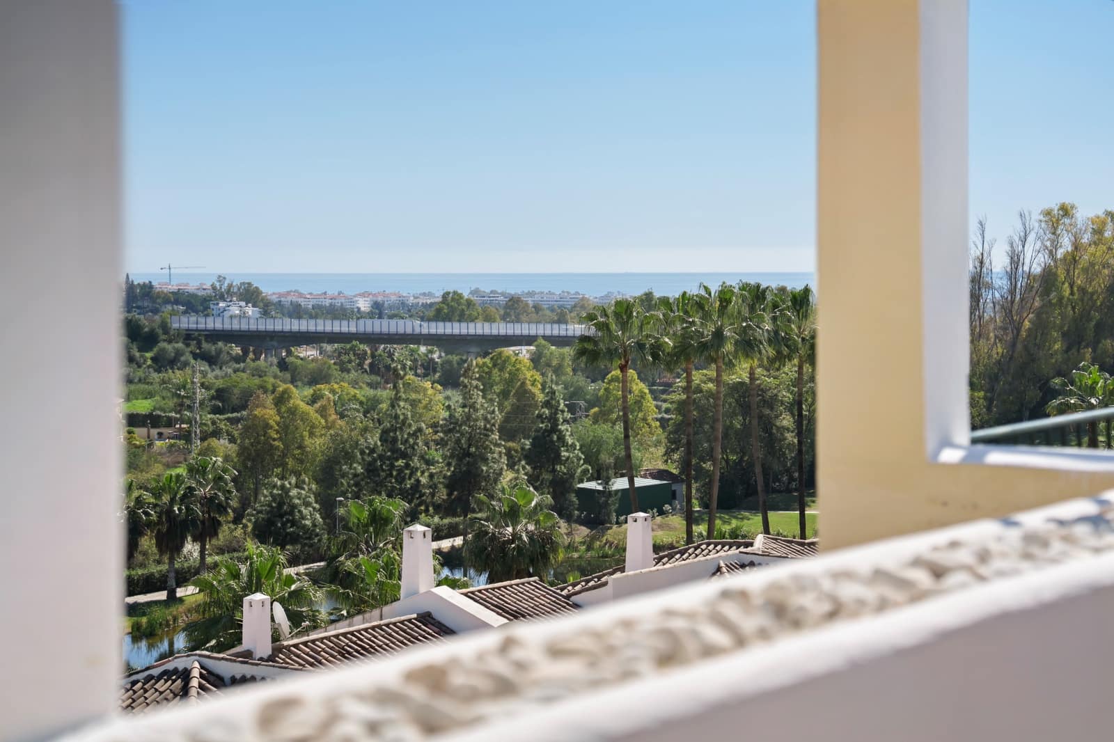 3 sovrum Takvåning till salu i La Quinta med pool garage - 920 000 € (Ref: 9644595)