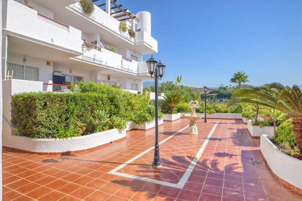 2 Zimmer Apartment zu vermieten in Bel-Air mit Pool - 2.200 € (Ref: 9683400)