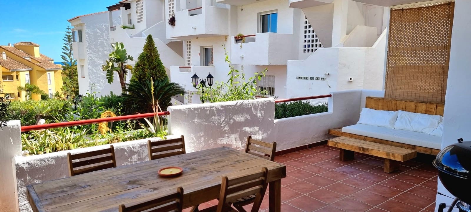 2 Zimmer Apartment zu vermieten in Bel-Air mit Pool - 2.200 € (Ref: 9683400)