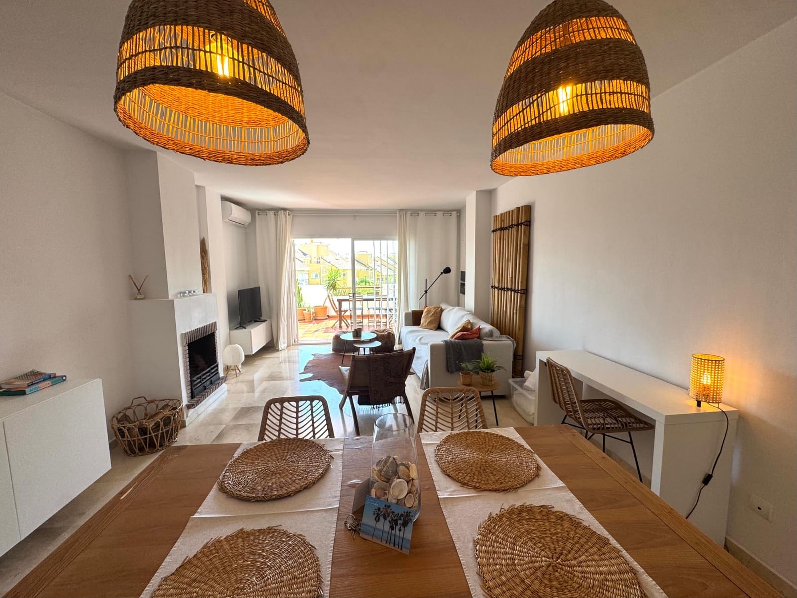 2 Zimmer Apartment zu vermieten in Bel-Air mit Pool - 2.200 € (Ref: 9683400)