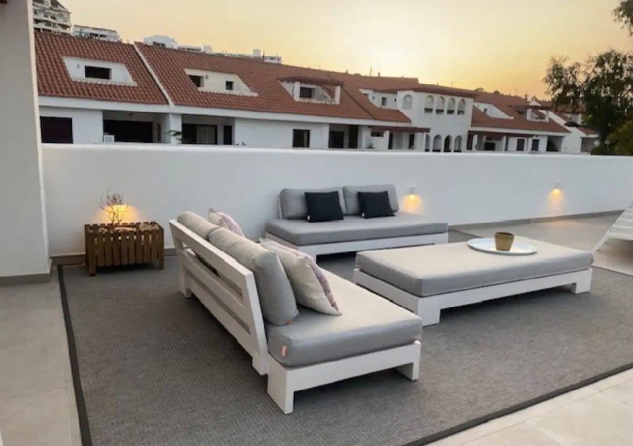 Ático de 4 habitaciones en Marbella en alquiler con piscina garaje - 5.000 € (Ref: 9683401)