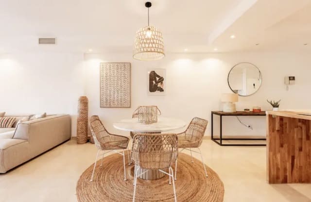 2 quarto Apartamento para venda em Lomas De Marbella, Marbella com piscina garagem - 700 000 € (Ref: 9690304)