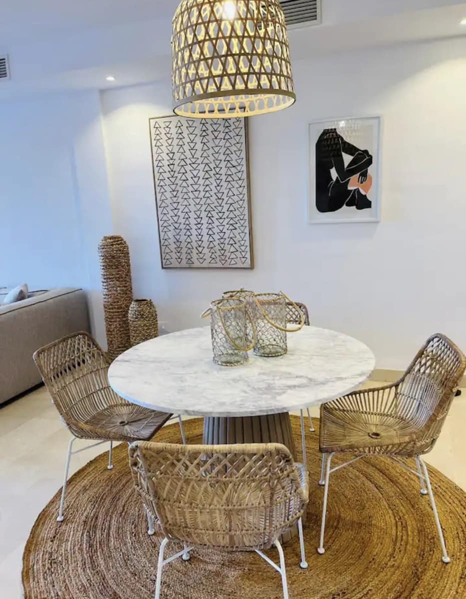 2 bedroom Apartment for sale in Marbella with pool garage - € 700,000 (Ref: 9690304)