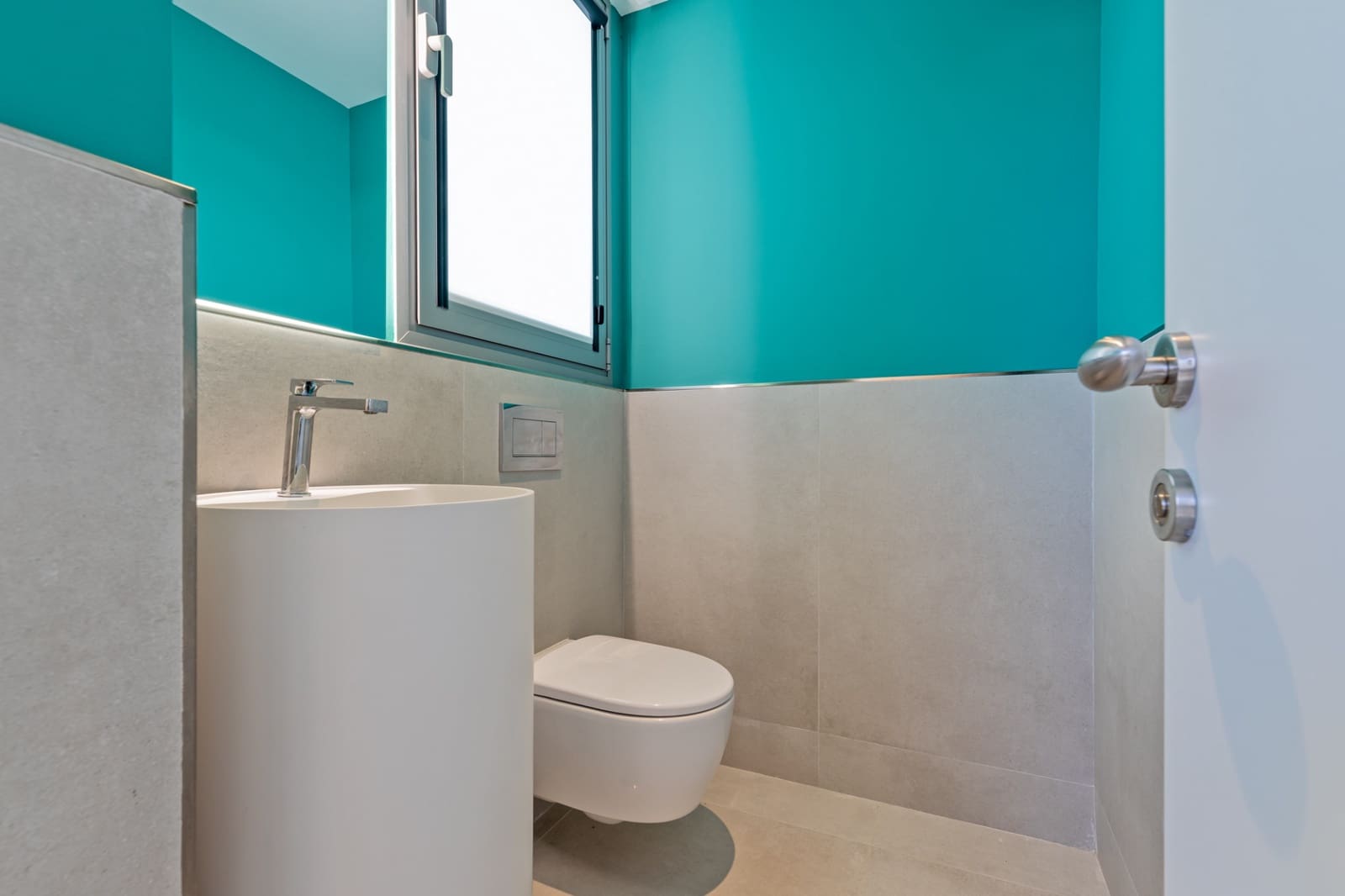 4 quarto Moradia Geminada para venda em San Pedro de Alcantara com piscina garagem - 1 195 000 € (Ref: 9701398)