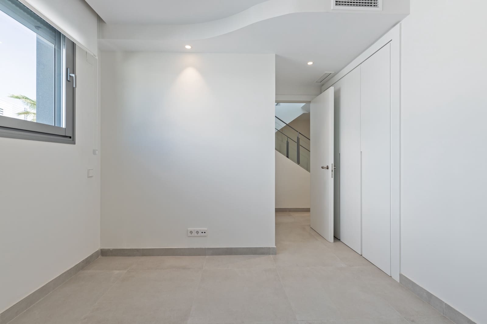 4 quarto Moradia Geminada para venda em San Pedro de Alcantara com piscina garagem - 1 195 000 € (Ref: 9701398)