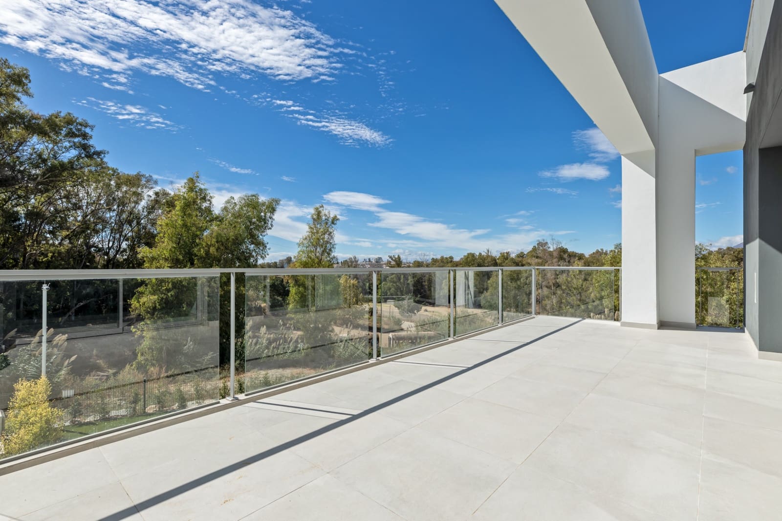 4 bedroom Semi-detached Villa for sale in San Pedro de Alcantara with pool garage - € 1,195,000 (Ref: 9701398)