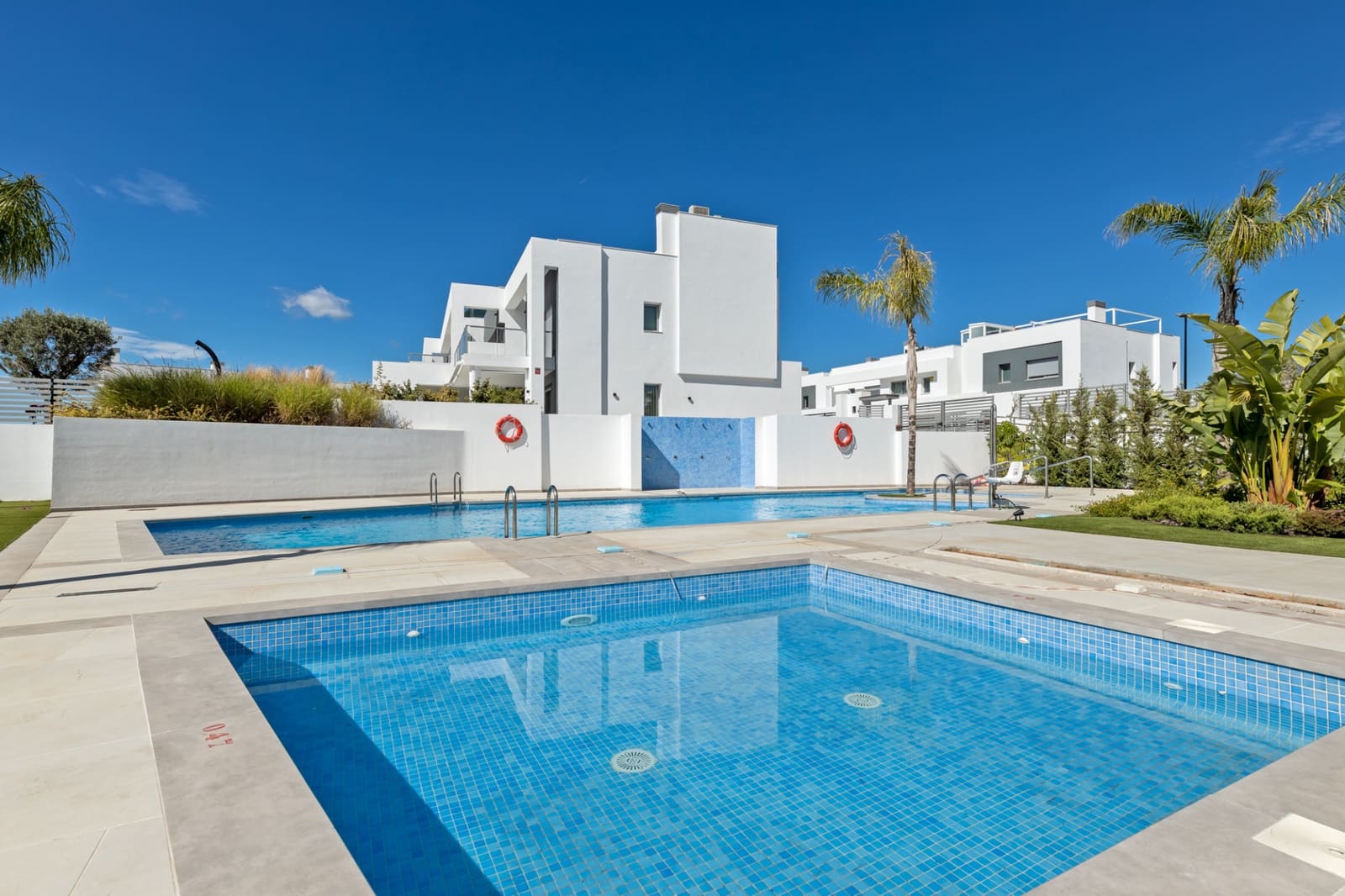 4 bedroom Semi-detached Villa for sale in San Pedro de Alcantara with pool garage - € 1,195,000 (Ref: 9701398)