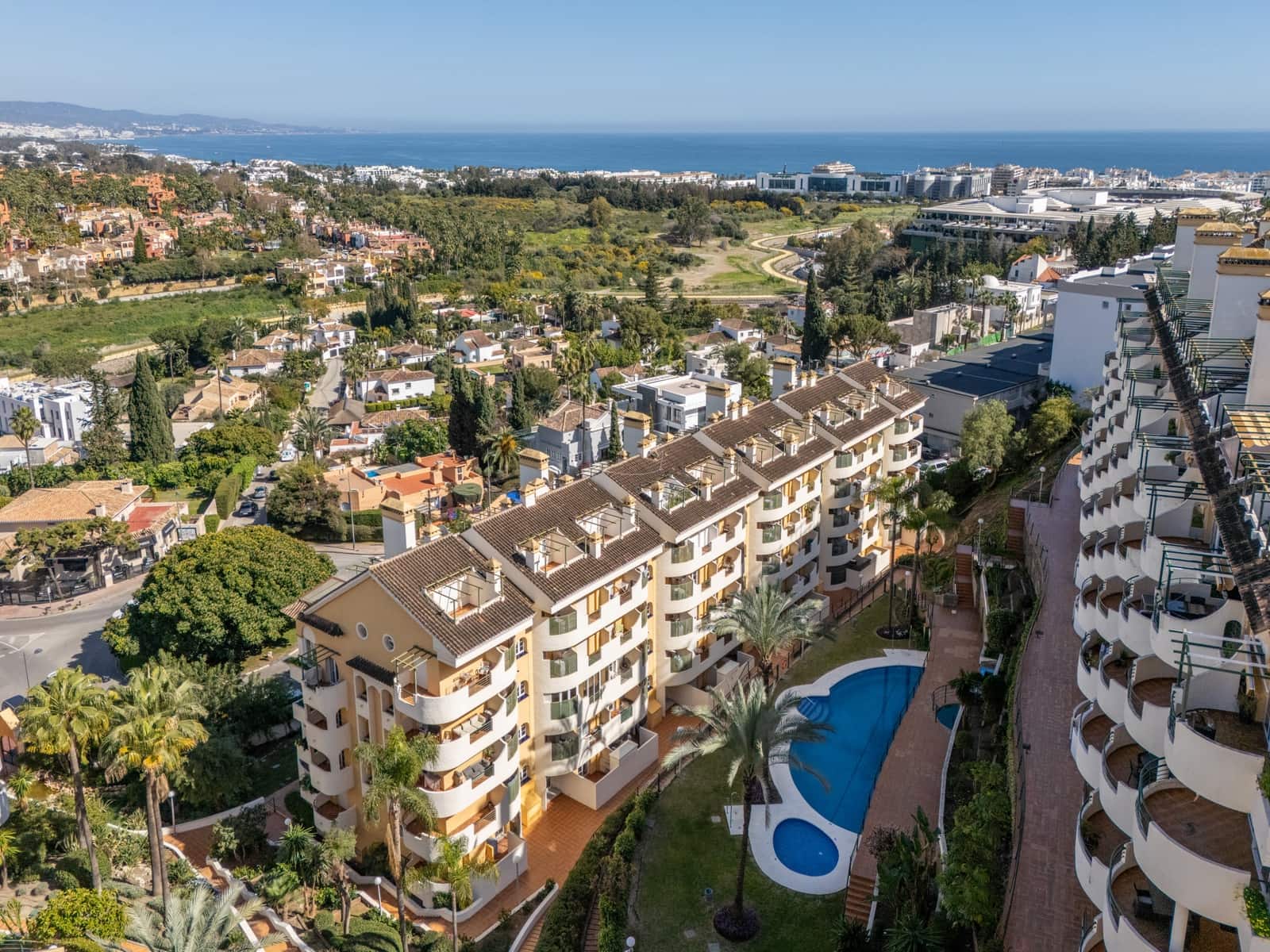 2 camera da letto Appartamento in vendita in Nueva Andalucia con piscina garage - 535.000 € (Rif: 9711159)