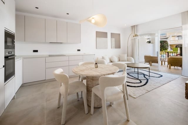 3 bedroom Apartment for sale in Aloha Golf, Marbella with pool garage - € 639,000 (Ref: 9711160)