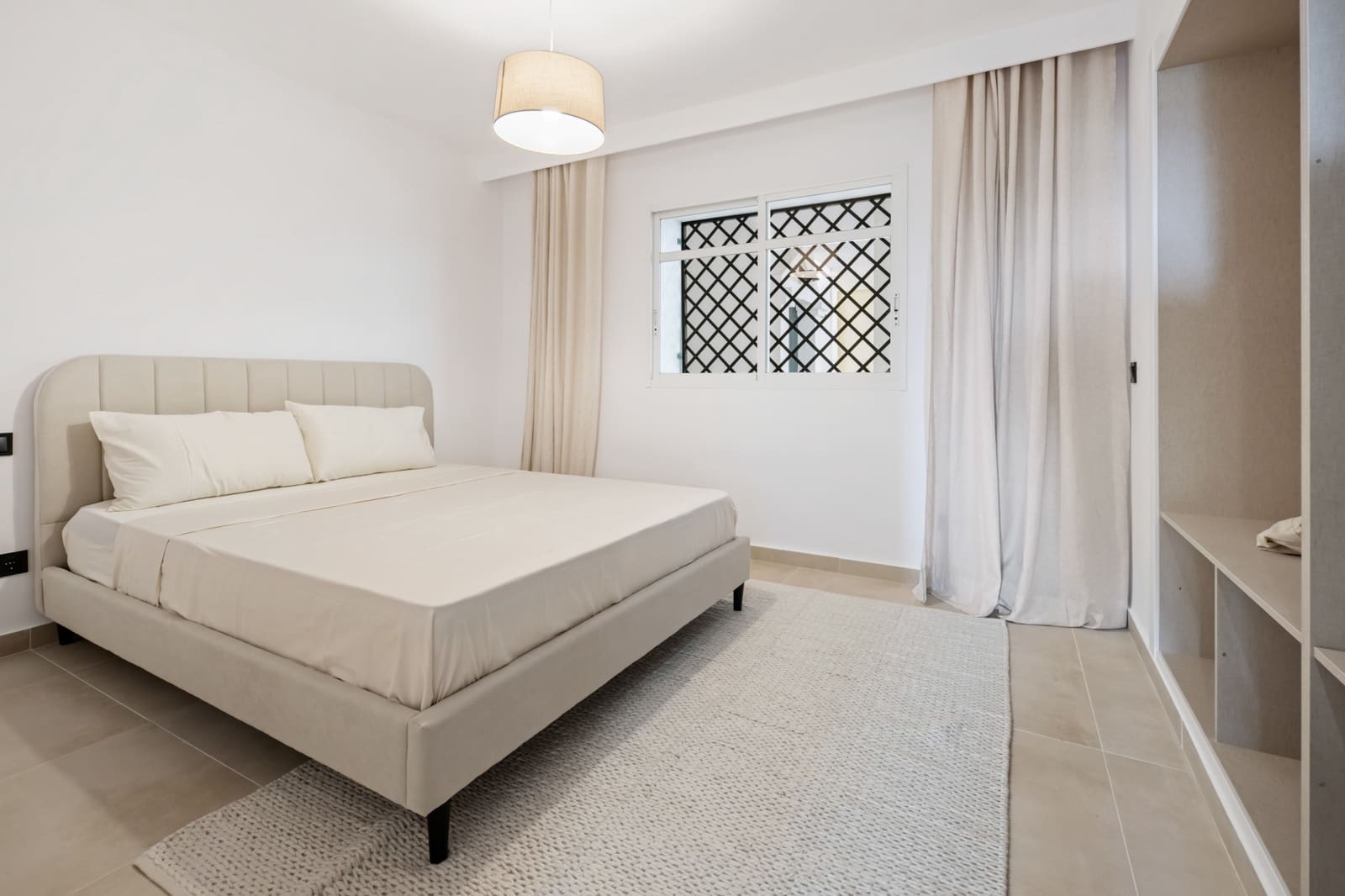 3 camera da letto Appartamento in vendita in Nueva Andalucia con piscina garage - 639.000 € (Rif: 9711160)