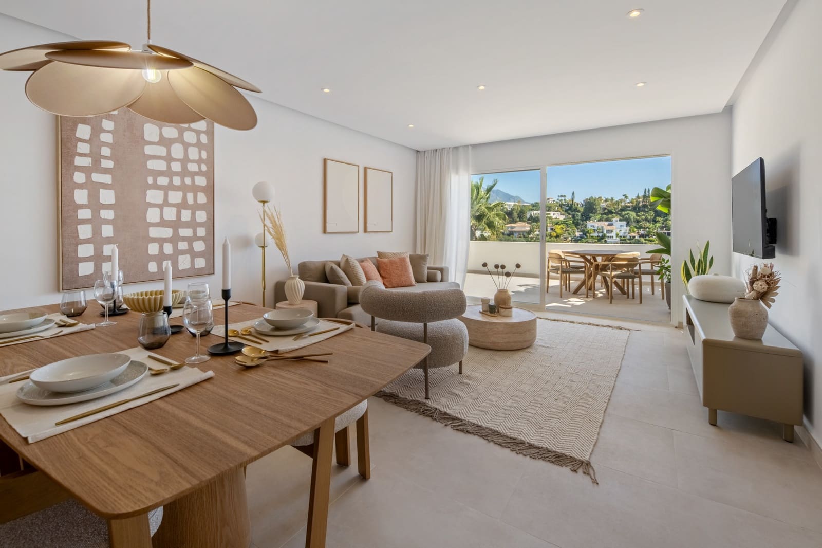 2 bedroom Apartment for sale in La Quinta with pool garage - € 535,000 (Ref: 9711161)