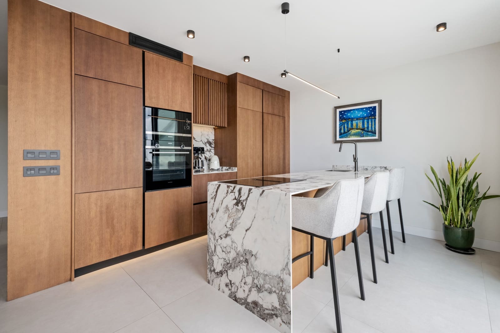 2 bedroom Penthouse for sale in La Quinta with pool garage - € 739,000 (Ref: 9735272)
