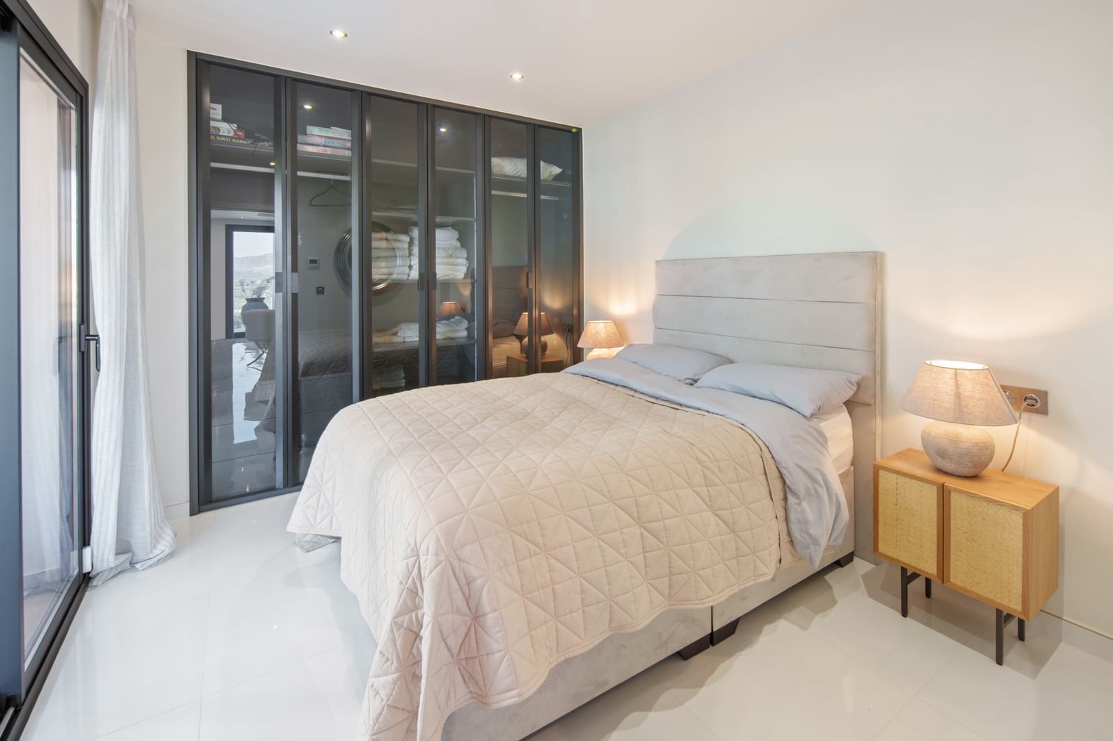 4 soverom Villa til salgs i Mijas Costa med svømmebasseng garasje - € 2 395 000 (Ref: 9755416)