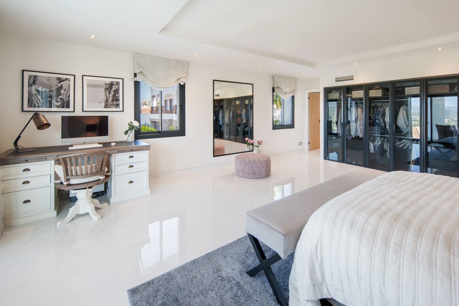 4 soverom Villa til salgs i Mijas Costa med svømmebasseng garasje - € 2 395 000 (Ref: 9755416)