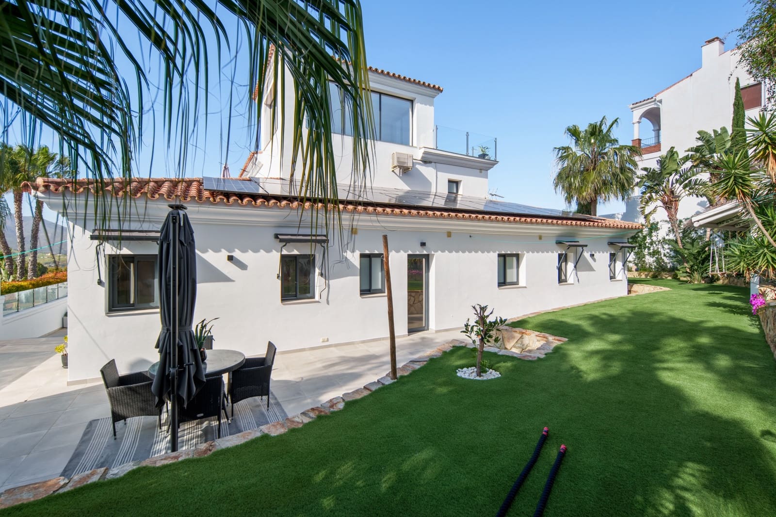 4 soverom Villa til salgs i Mijas Costa med svømmebasseng garasje - € 2 395 000 (Ref: 9755416)