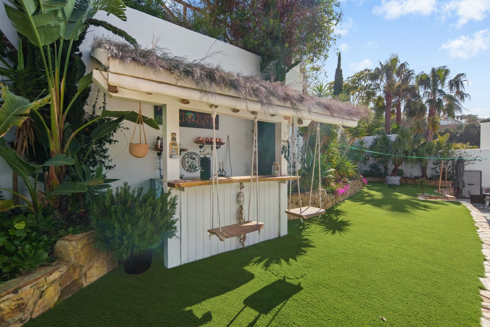 4 soverom Villa til salgs i Mijas Costa med svømmebasseng garasje - € 2 395 000 (Ref: 9755416)