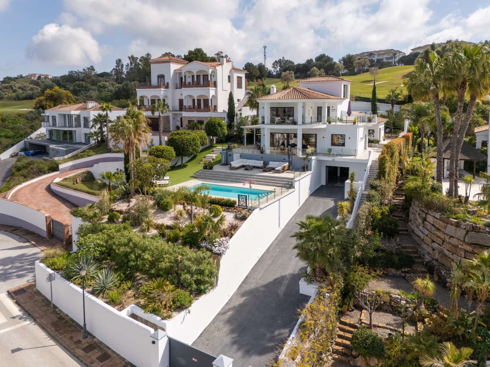 4 soverom Villa til salgs i Mijas Costa med svømmebasseng garasje - € 2 395 000 (Ref: 9755416)