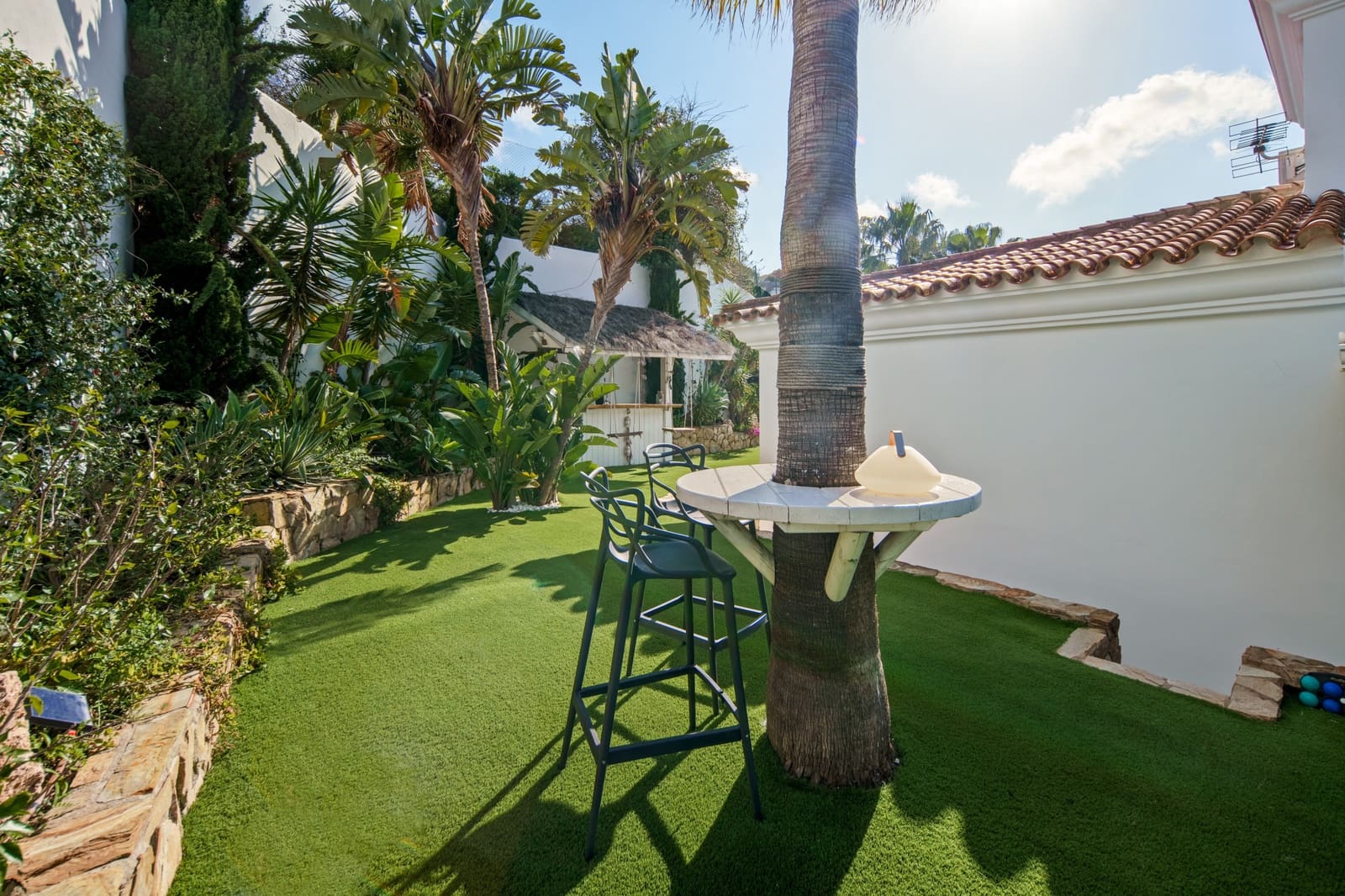 4 soverom Villa til salgs i Mijas Costa med svømmebasseng garasje - € 2 395 000 (Ref: 9755416)