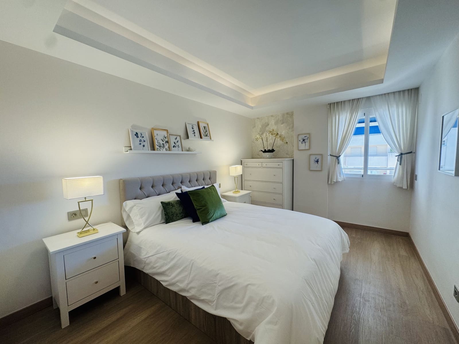 1 slaapkamer Appartement te huur in Puerto Banus met zwembad garage - € 1.900 (Ref: 9772797)