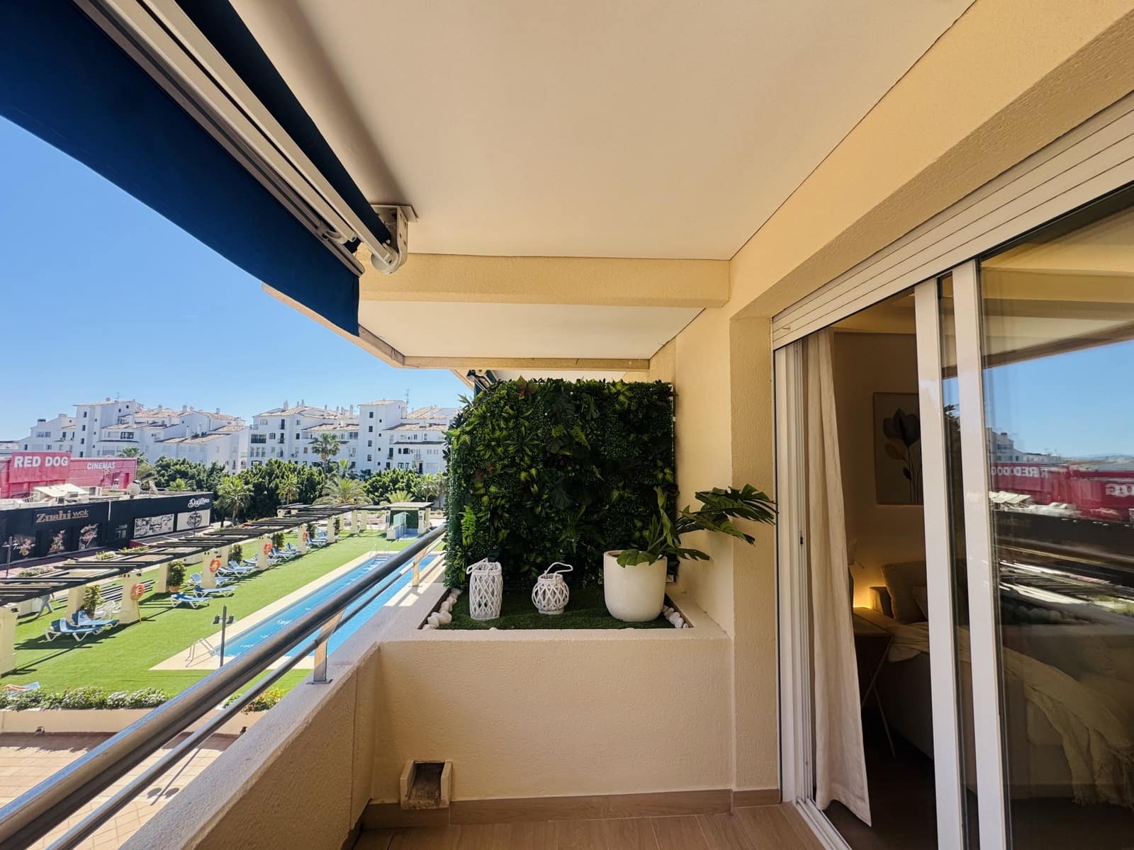 1 slaapkamer Appartement te huur in Puerto Banus met zwembad garage - € 1.900 (Ref: 9772797)