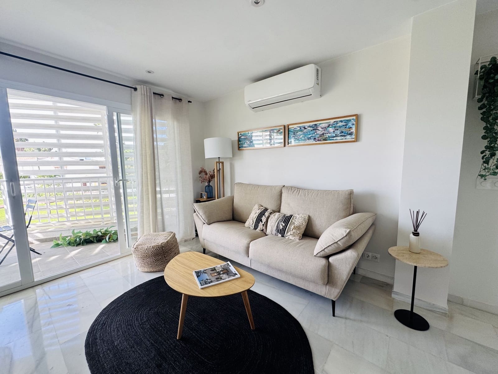 2 Zimmer Apartment zu vermieten in San Pedro de Alcantara mit Garage - 2.000 € (Ref: 9790777)