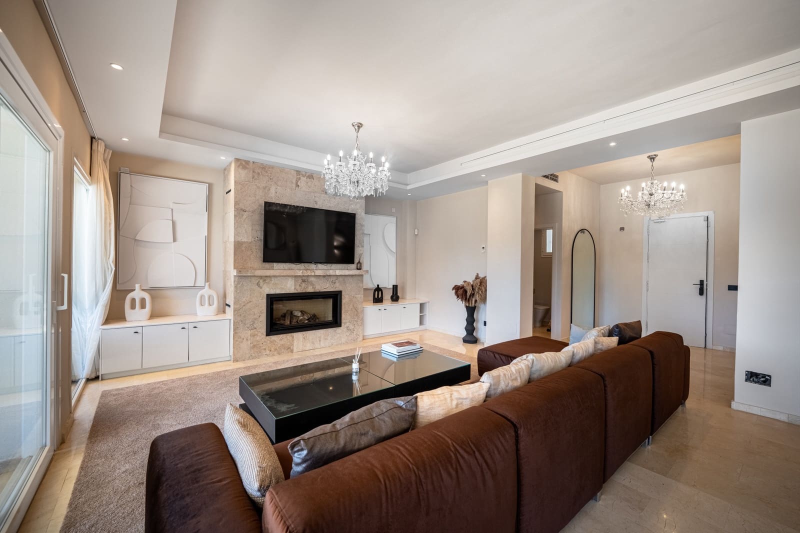 6 quarto Moradia para venda em Nueva Andalucia com piscina garagem - 4 250 000 € (Ref: 9845099)