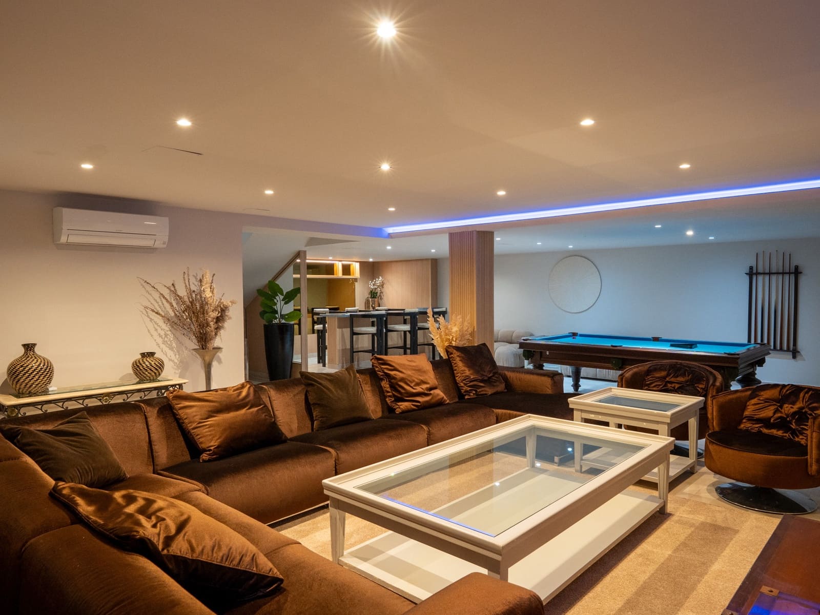 6 quarto Moradia para venda em Nueva Andalucia com piscina garagem - 4 250 000 € (Ref: 9845099)
