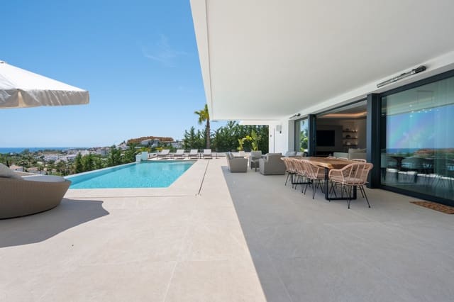 6 soverom Villa til salgs i La Concha - Resina Golf, Estepona med svømmebasseng garasje - € 4 500 000 (Ref: 9873058)