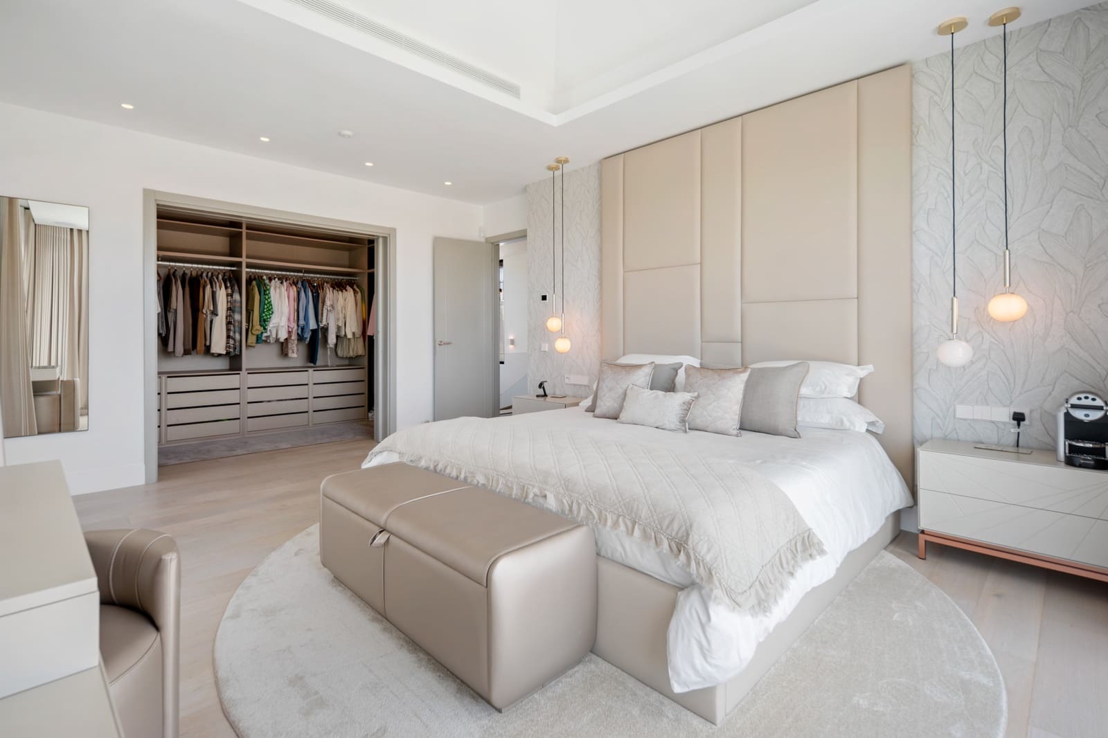 6 soverom Villa til salgs i Estepona med svømmebasseng garasje - € 4 500 000 (Ref: 9873058)