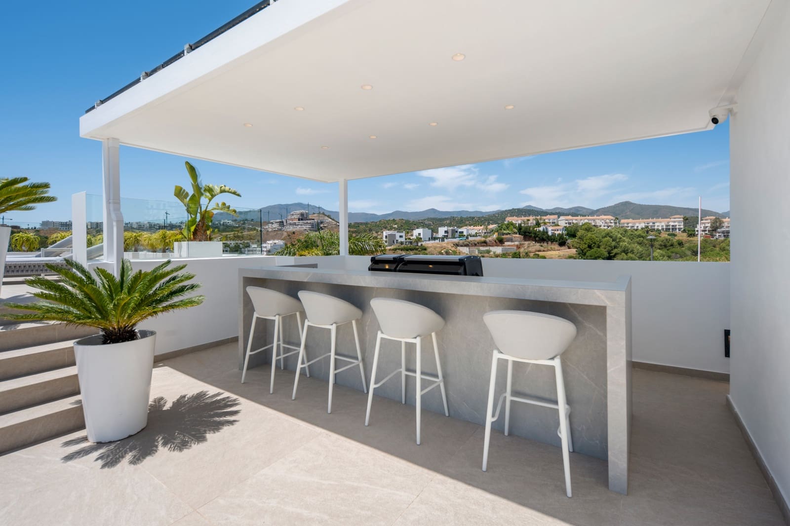 6 soverom Villa til salgs i Estepona med svømmebasseng garasje - € 4 500 000 (Ref: 9873058)