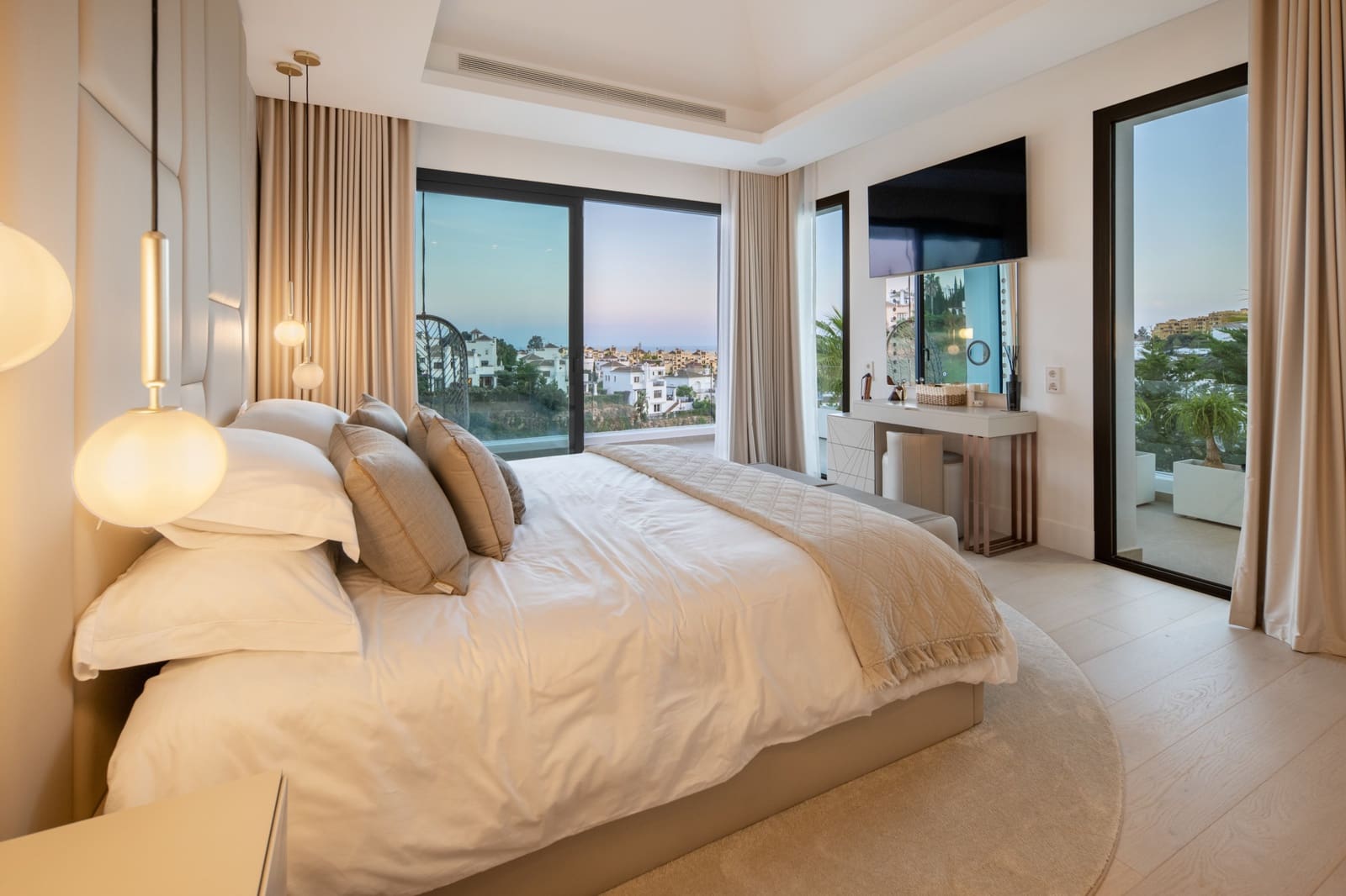 6 soverom Villa til salgs i Estepona med svømmebasseng garasje - € 4 500 000 (Ref: 9873058)