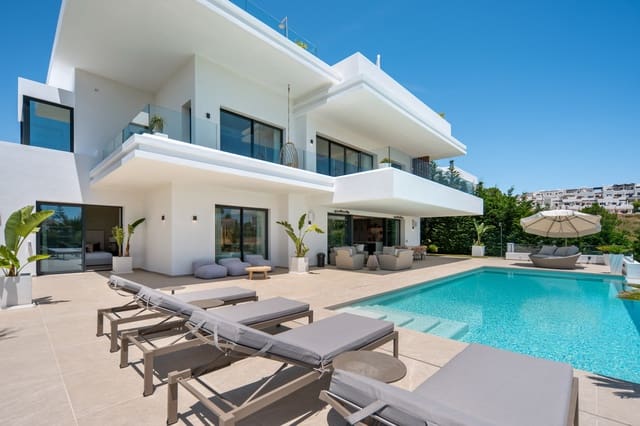 6 soverom Villa til salgs i La Concha - Resina Golf, Estepona med svømmebasseng garasje - € 4 500 000 (Ref: 9873058)