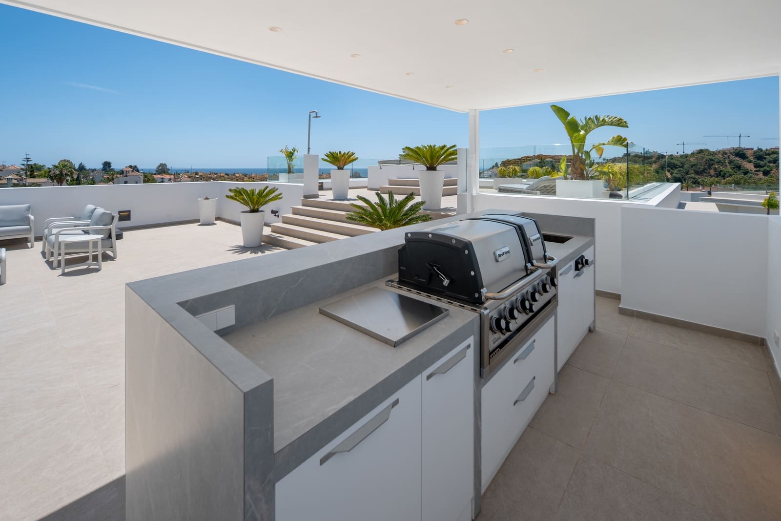 6 soverom Villa til salgs i Estepona med svømmebasseng garasje - € 4 500 000 (Ref: 9873058)