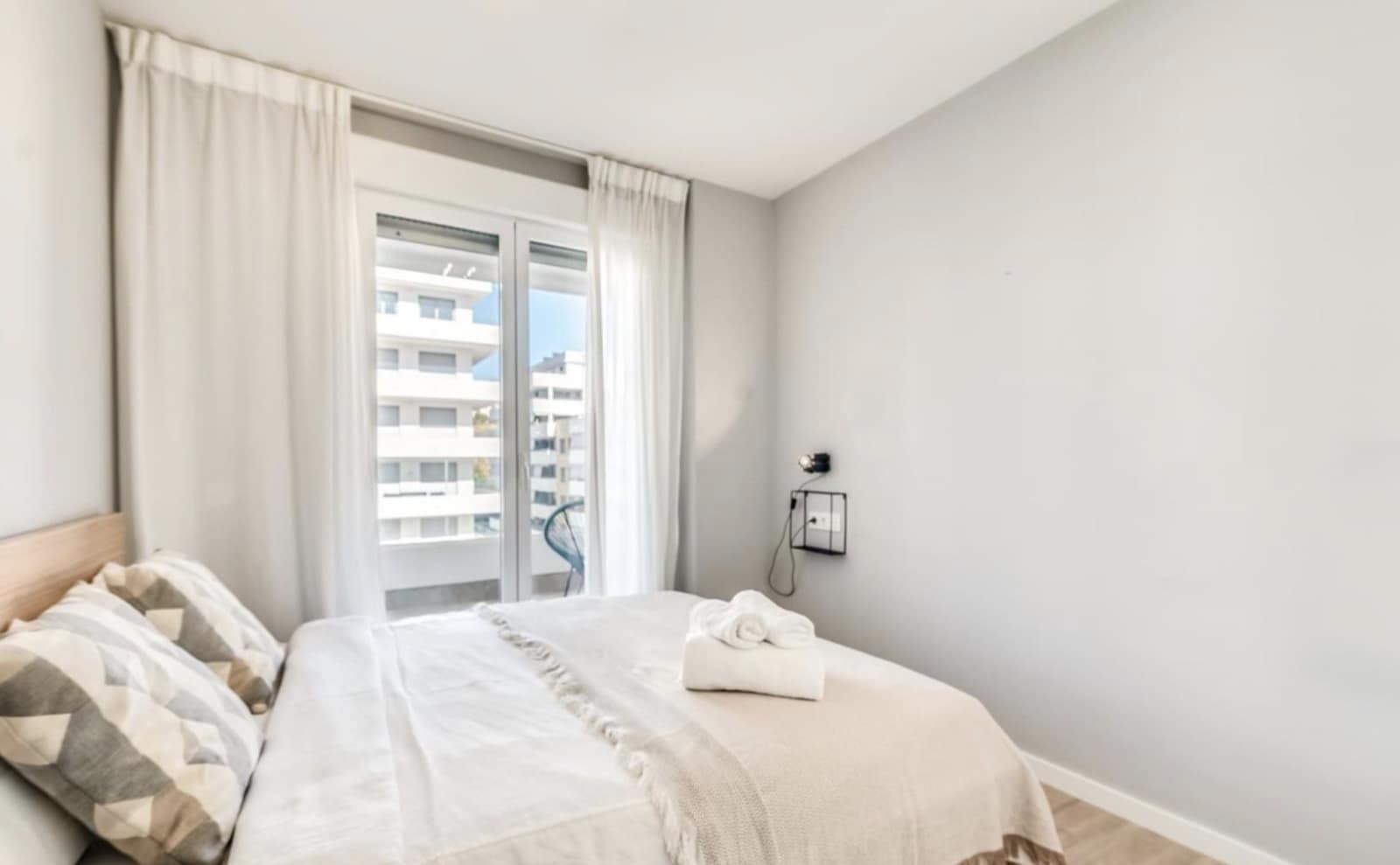 3 soveværelse Lejlighed til salg i Nueva Andalucia med swimmingpool garage - € 540.000 (Ref: 9889919)