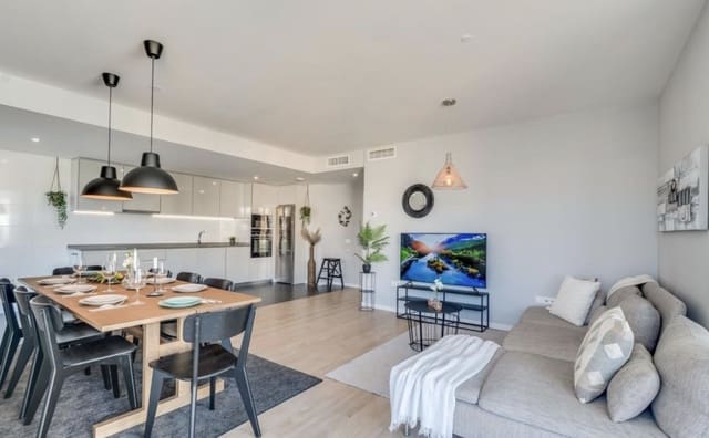 3 soveværelse Lejlighed til salg i Nueva Andalucía Centro, Marbella med swimmingpool garage - € 540.000 (Ref: 9889919)