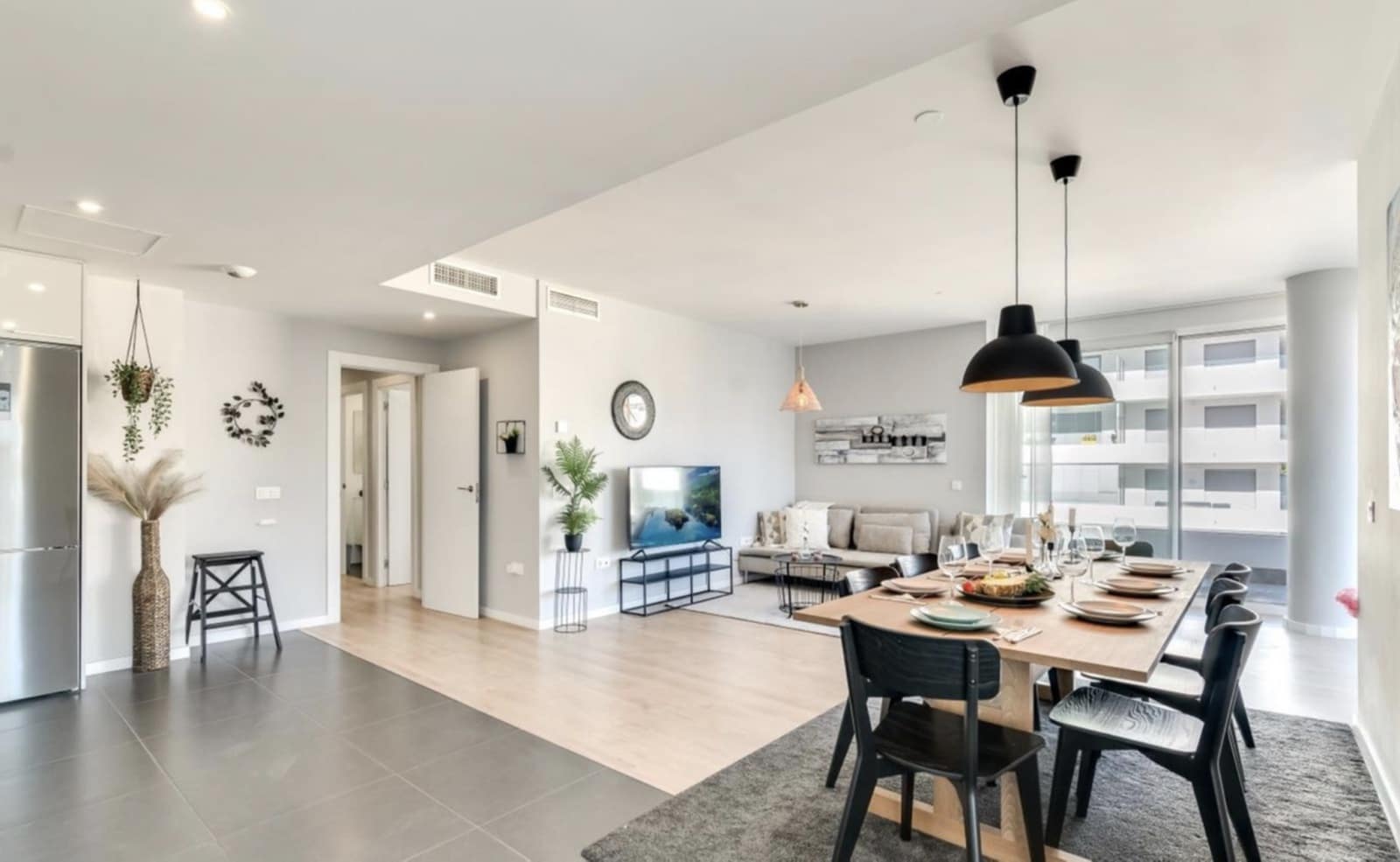 3 soveværelse Lejlighed til salg i Nueva Andalucia med swimmingpool garage - € 540.000 (Ref: 9889919)