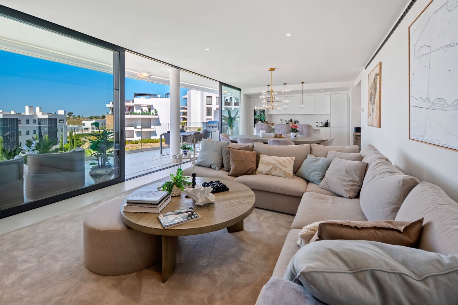 3 sypialnia Apartament na sprzedaż w Fuengirola z basenem garażem - 690 000 € (Ref: 9903876)