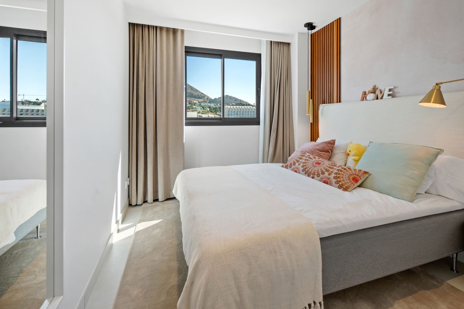 3 sypialnia Apartament na sprzedaż w Fuengirola z basenem garażem - 690 000 € (Ref: 9903876)