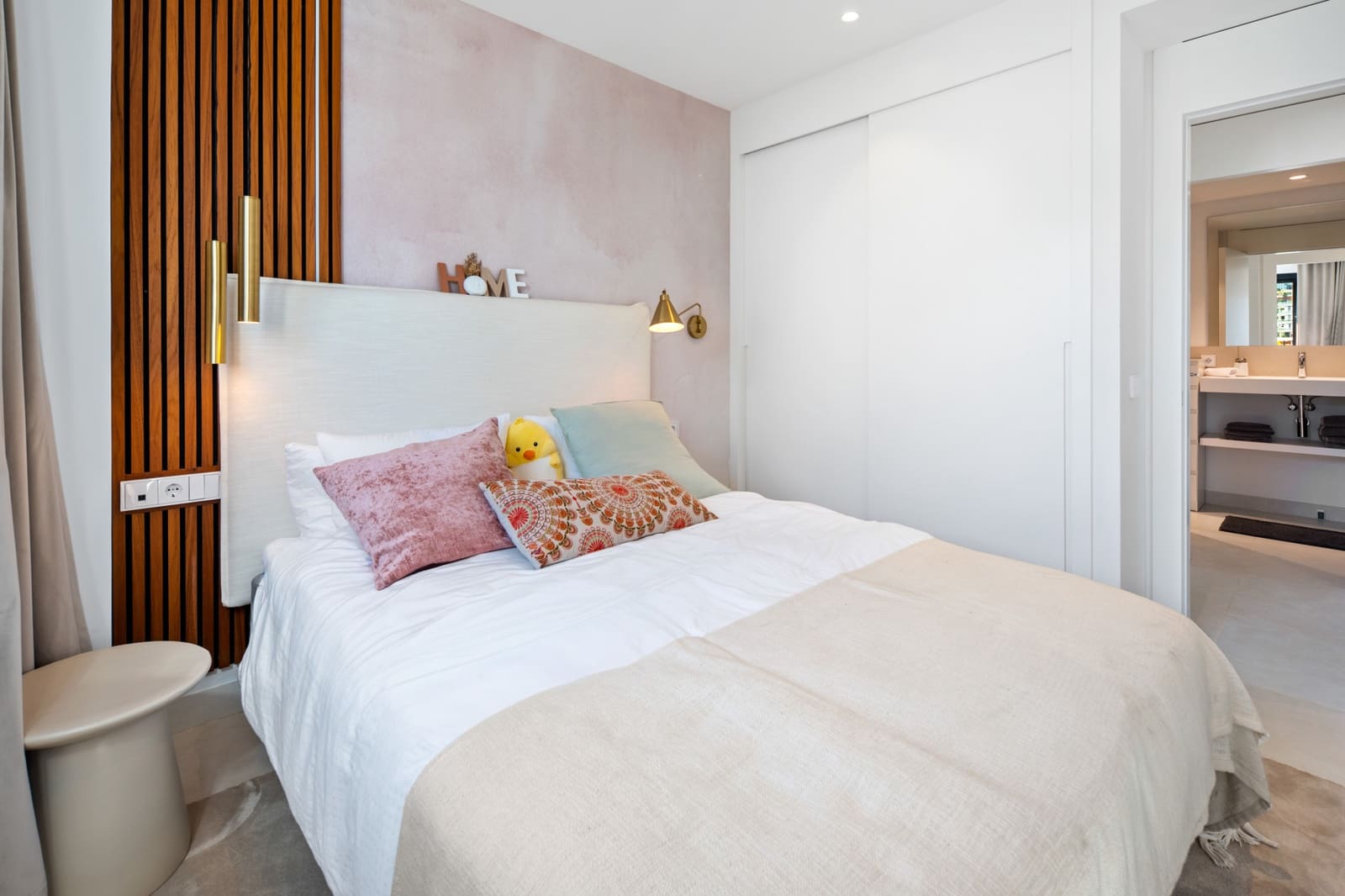 3 sypialnia Apartament na sprzedaż w Fuengirola z basenem garażem - 690 000 € (Ref: 9903876)