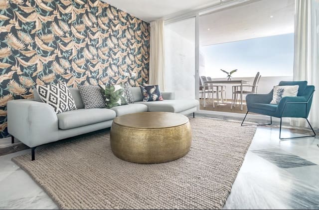 3 chambre Penthouse à vendre à Nueva Andalucía Centro, Marbella avec piscine garage - 599 000 € (Ref: 9921838)