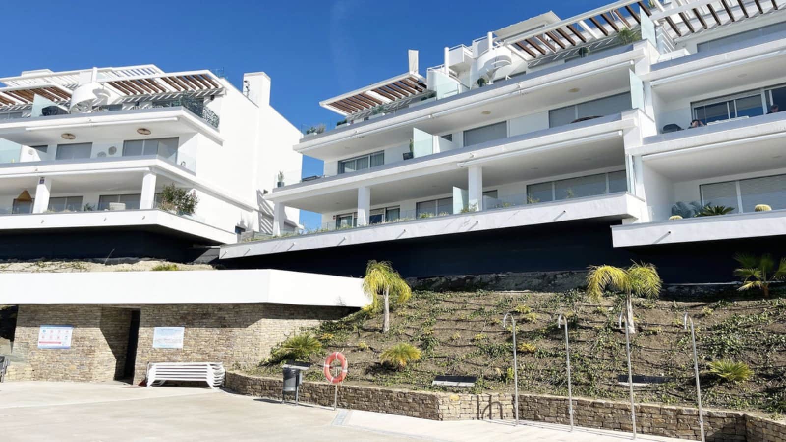 2 soverom Penthouse til salgs i New Golden Mile med svømmebasseng garasje - € 595 000 (Ref: 9921841)