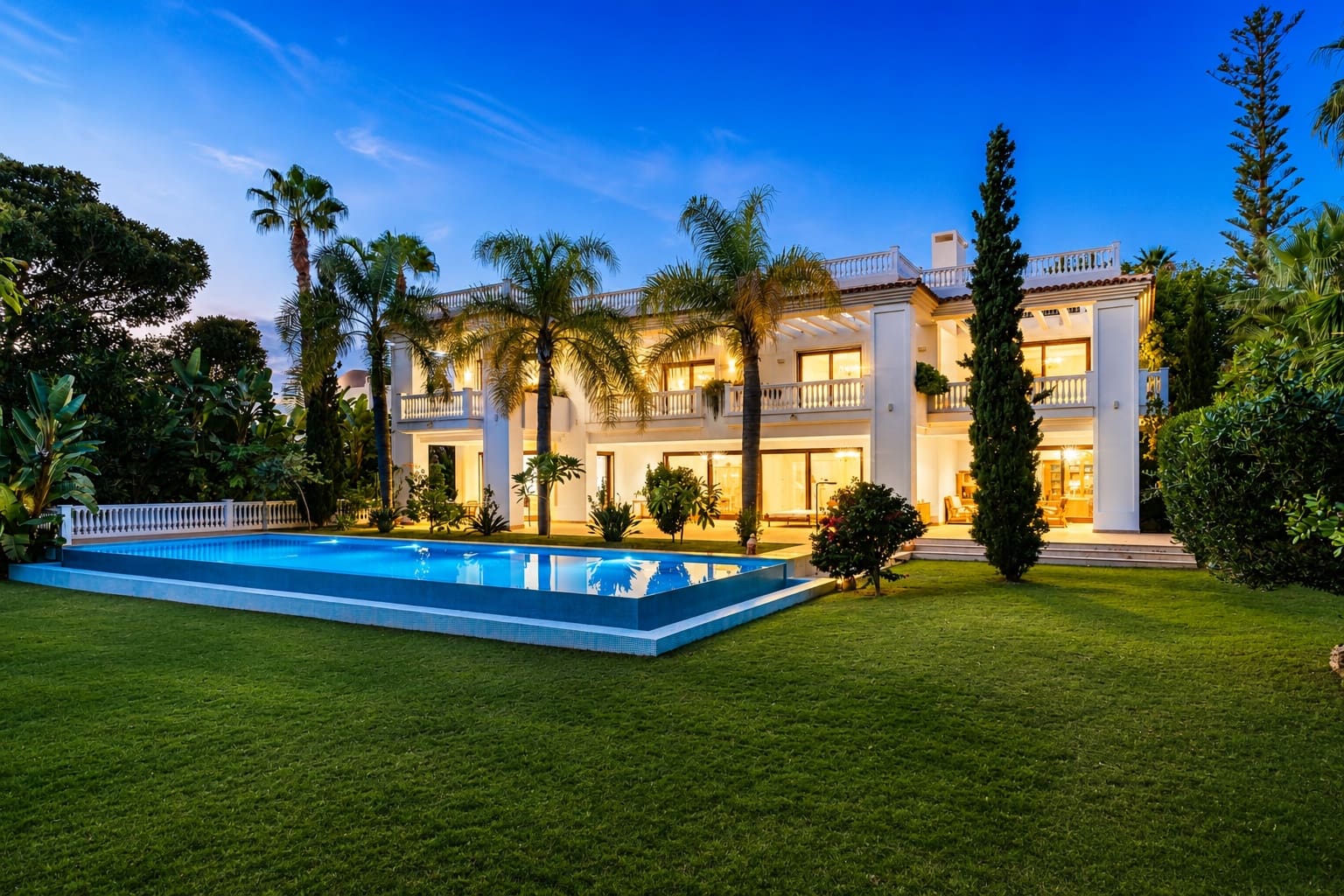 7 camera da letto Villa in vendita in Guadalmina con piscina garage - 4.750.000 € (Rif: 9921846)