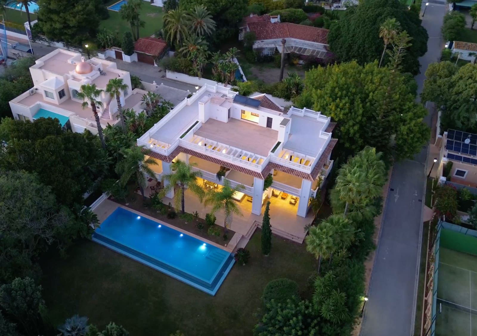 7 camera da letto Villa in vendita in Guadalmina con piscina garage - 4.750.000 € (Rif: 9921846)
