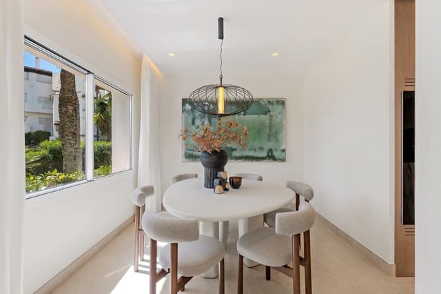 3 bedroom Apartment for sale in Costalita, Estepona with pool garage - € 1,495,000 (Ref: 9926893)
