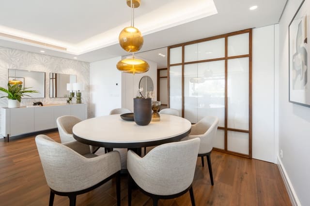 3 soverom Villa til salgs i Nueva Andalucia, Marbella med svømmebasseng garasje - € 2 495 000 (Ref: 9990298)