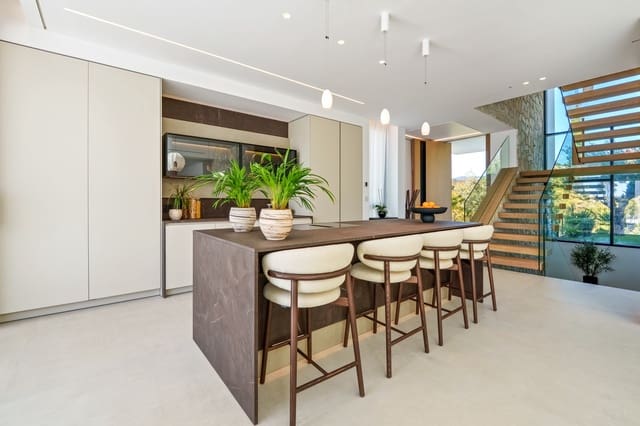 5 soveværelse Villa til salg i La Quinta, Benahavís med swimmingpool garage - € 4.995.000 (Ref: 9990300)