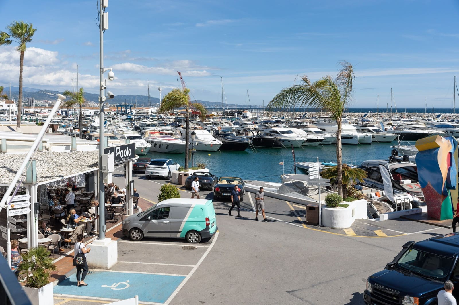 2 soverom Leilighet til salgs i Puerto Banus med garasje - € 1 245 000 (Ref: 9990301)