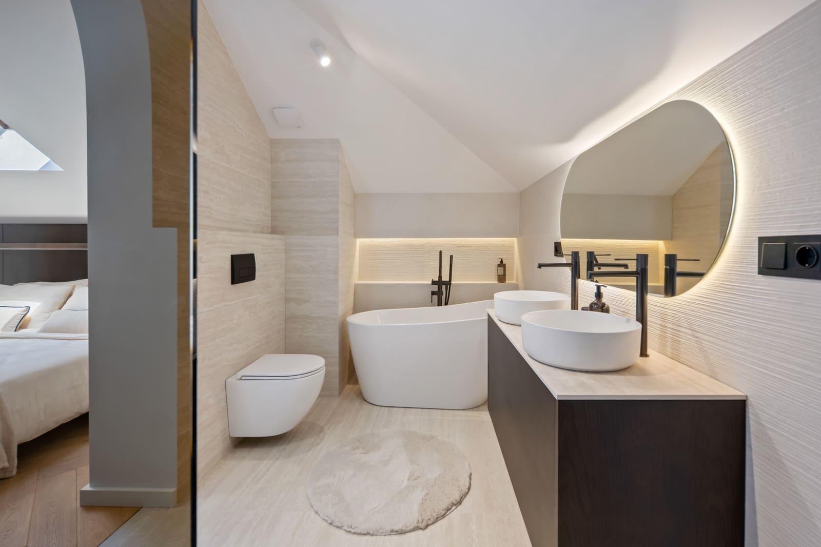3 soveværelse Penthouse til salg i Nueva Andalucia med swimmingpool garage - € 1.695.000 (Ref: 9990302)