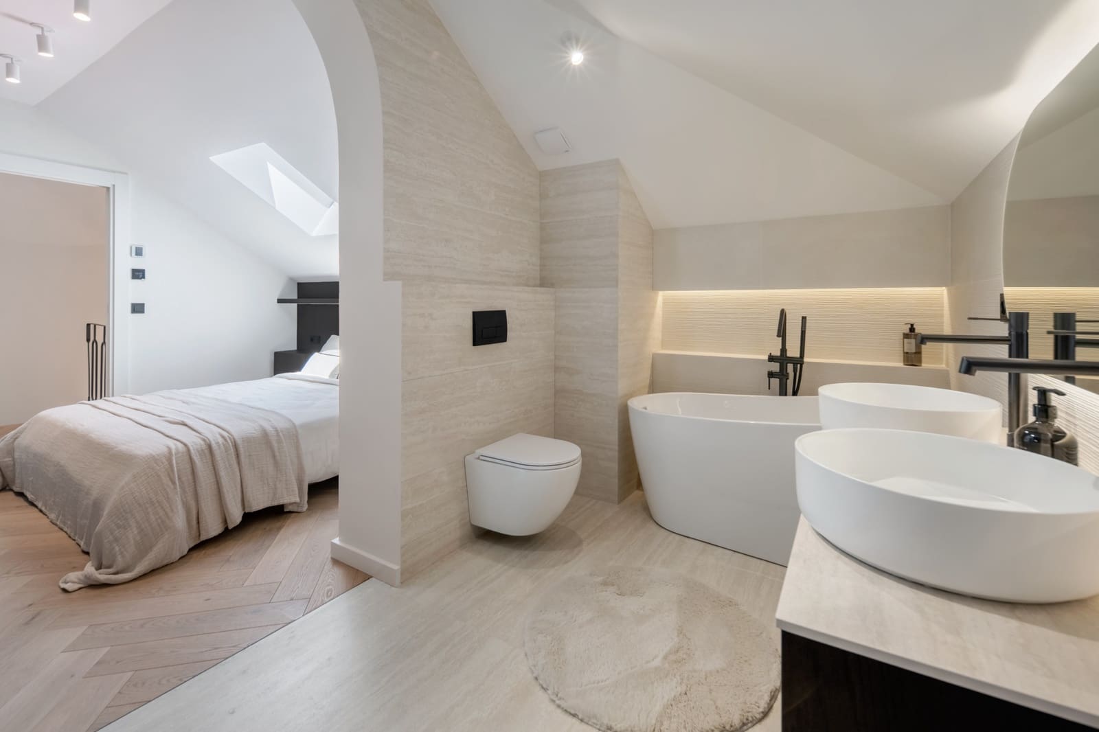 3 soveværelse Penthouse til salg i Nueva Andalucia med swimmingpool garage - € 1.695.000 (Ref: 9990302)